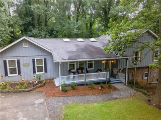 2627 Pinebrook Drive, Gainesville, GA 30506