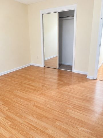 66 Bryon Rd 5, Boston, MA 02467