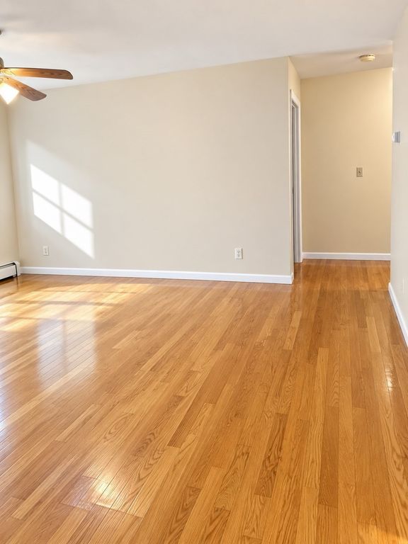 66 Bryon Rd 5, Boston, MA 02467