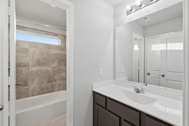 79 Indian Wells Drive, Manvel, TX 77578