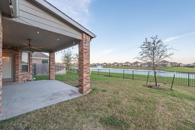 79 Indian Wells Drive, Manvel, TX 77578