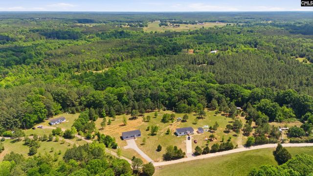 166 Elgain Cockrell Road, Saluda, SC 29138