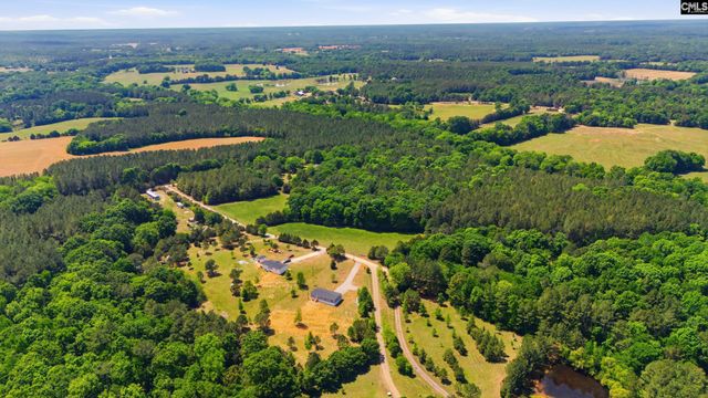 166 Elgain Cockrell Road, Saluda, SC 29138
