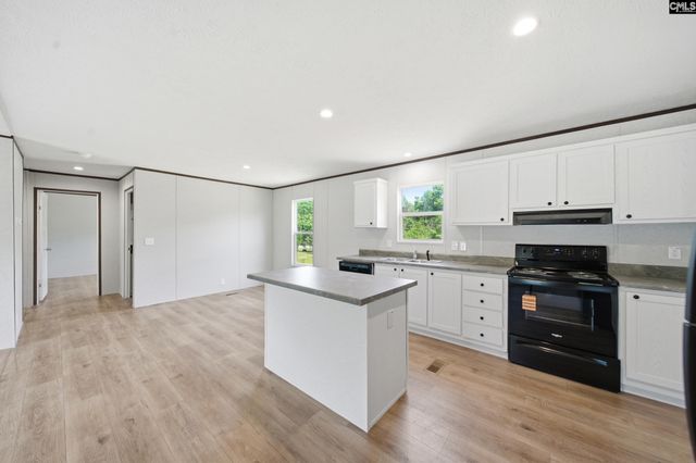 166 Elgain Cockrell Road, Saluda, SC 29138