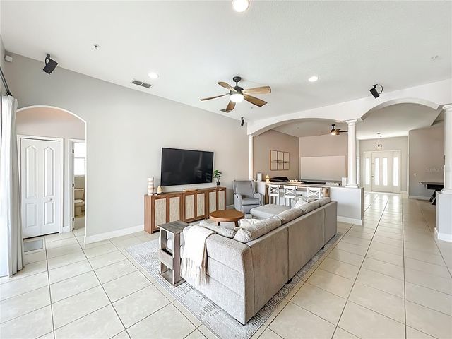 10235 KRISTEN PARK DRIVE, Orlando, FL 32832