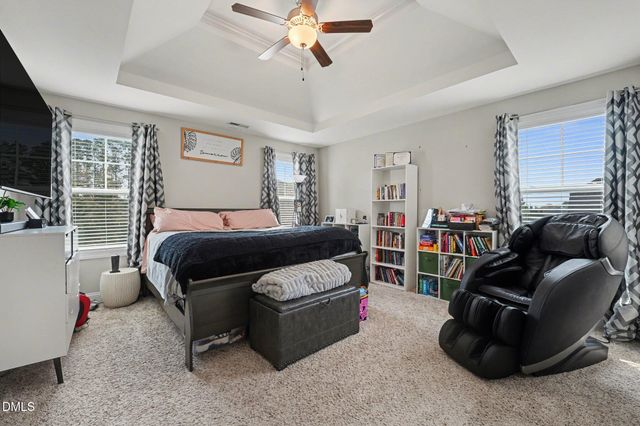 2120 Temple Hills Way, Fuquay Varina, NC 27526