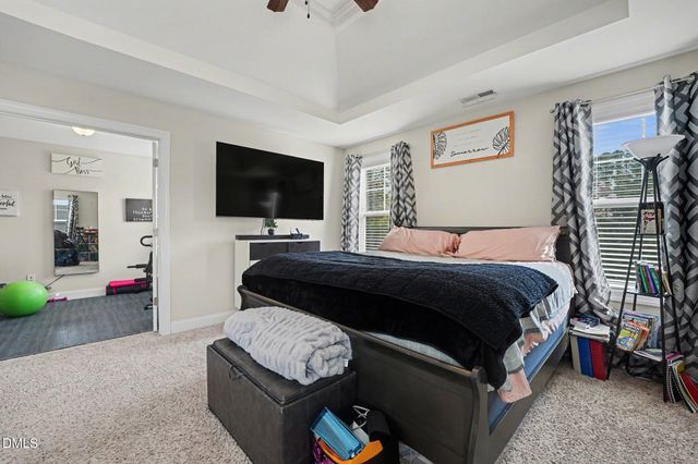 2120 Temple Hills Way, Fuquay Varina, NC 27526