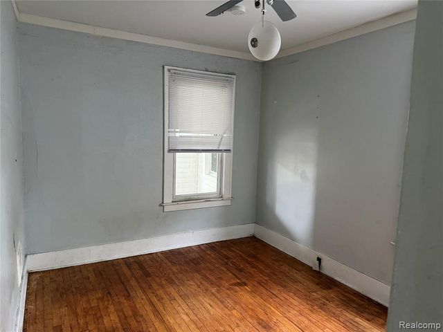 8647 Ellsworth Street, Detroit, MI 48238