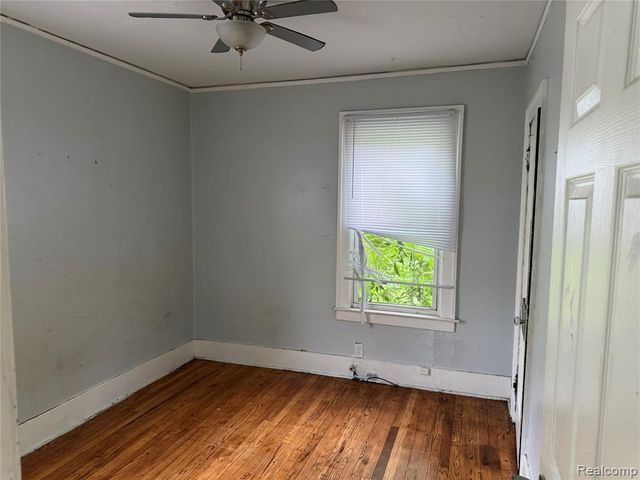 8647 Ellsworth Street, Detroit, MI 48238