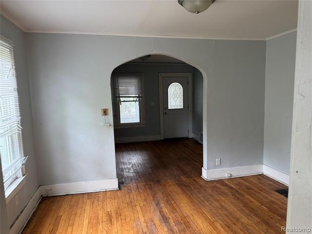 8647 Ellsworth Street, Detroit, MI 48238