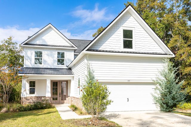 151 Redfish Point Drive, Freeport, FL 32439