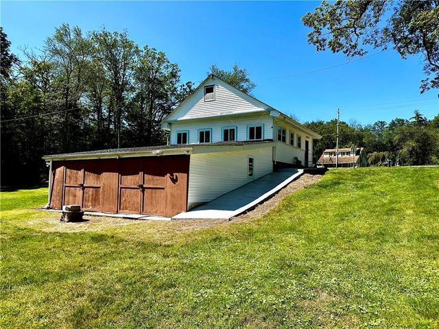 180 Yulan Barryville Road, Barryville, NY 12719
