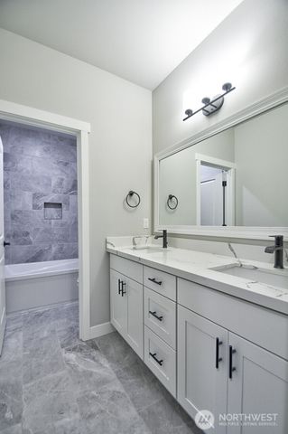 900 Barbara Lane, Centralia, WA 98531