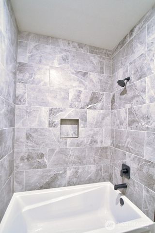 900 Barbara Lane, Centralia, WA 98531