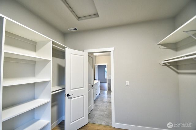 900 Barbara Lane, Centralia, WA 98531