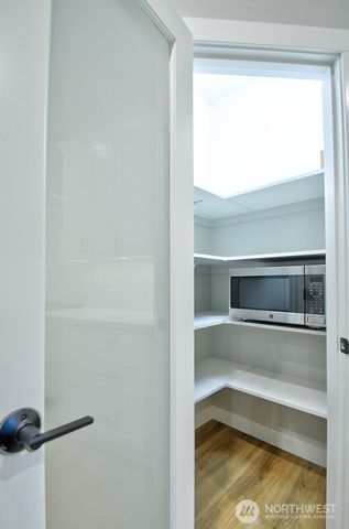 900 Barbara Lane, Centralia, WA 98531