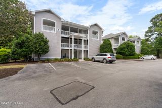 3030 Marsh Winds Circle 405, Southport, NC 28461