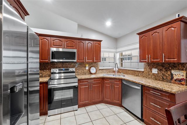 10350 SW 166th Court, Miami, FL 33196
