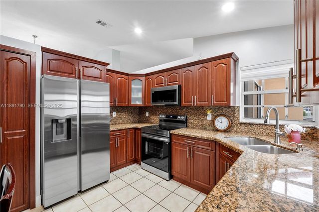 10350 SW 166th Court, Miami, FL 33196