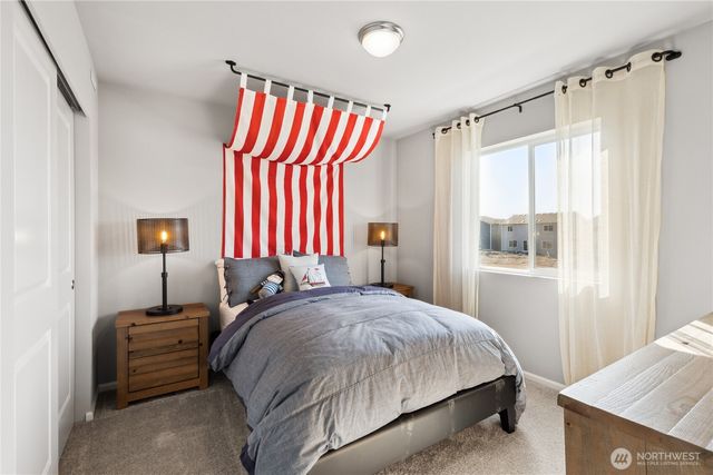 1396 Salzer Creek Drive, Centralia, WA 98531