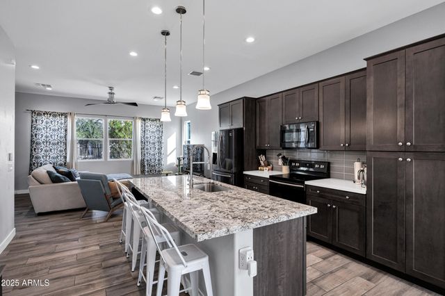 363 N 157TH Lane, Goodyear, AZ 85338