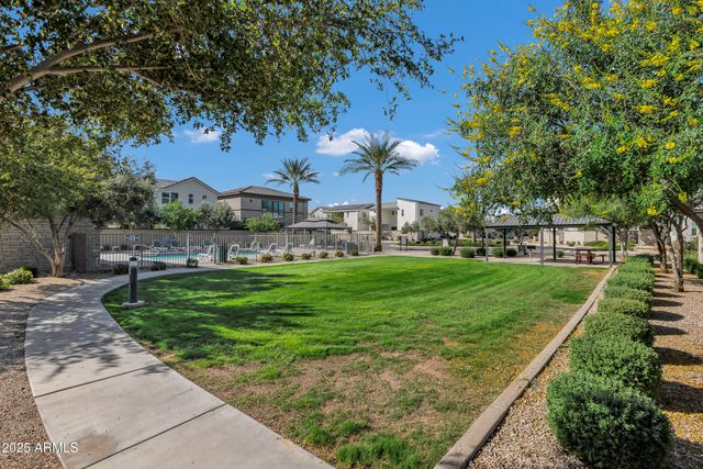 363 N 157TH Lane, Goodyear, AZ 85338