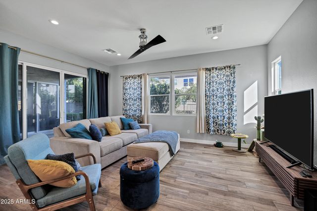 363 N 157TH Lane, Goodyear, AZ 85338