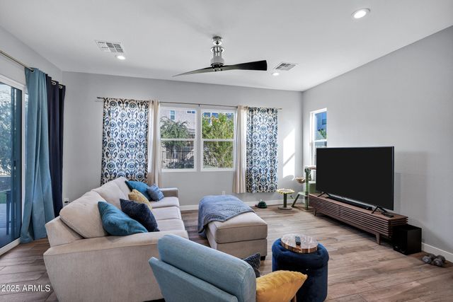 363 N 157TH Lane, Goodyear, AZ 85338