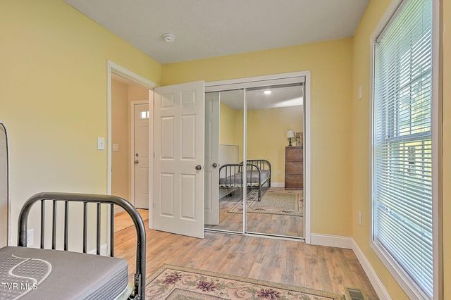 105 Grandview Circle, Elizabethton, TN 37643