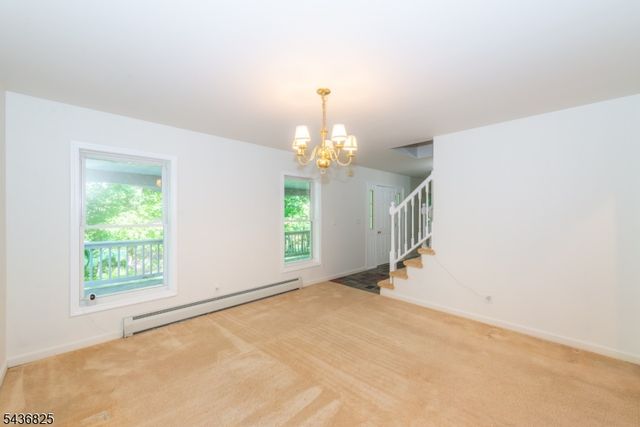 12 Sharrer Road, Lebanon Twp., NJ 08826