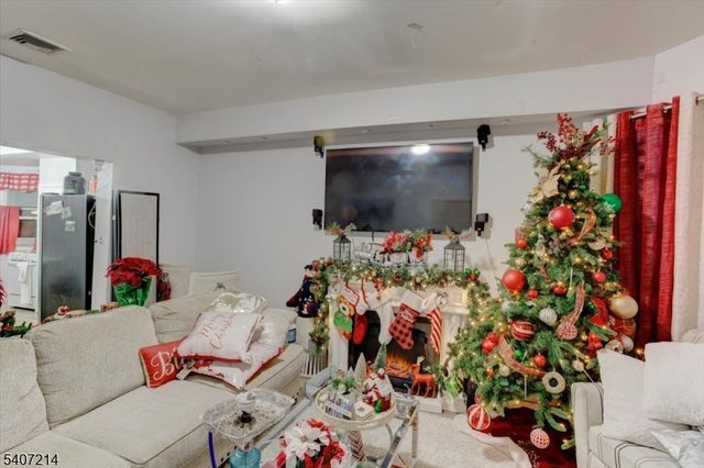 756 S 10Th St, Newark City, NJ 07108