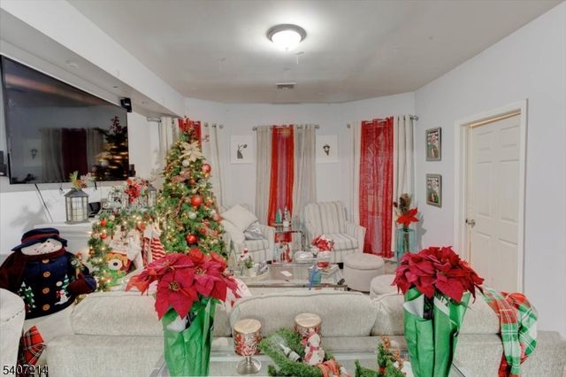 756 S 10Th St, Newark City, NJ 07108