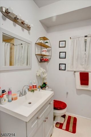 756 S 10Th St, Newark City, NJ 07108