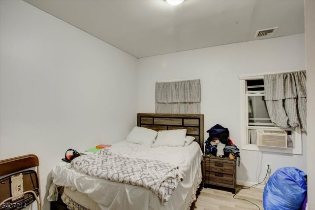 756 S 10Th St, Newark City, NJ 07108