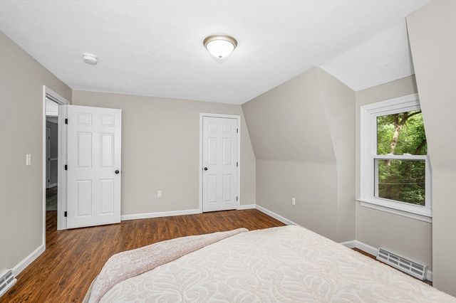 250 Groton Rd, Westford, MA 01886
