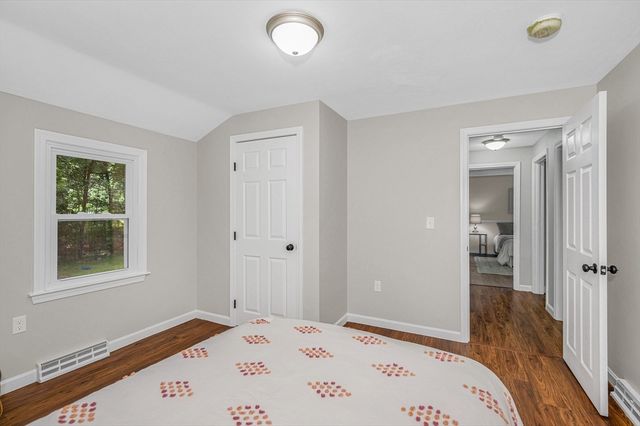 250 Groton Rd, Westford, MA 01886