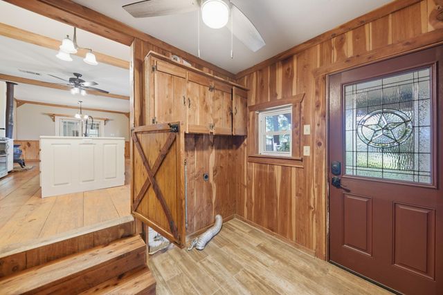 333 Walnut Street, New Ulm, TX 78950