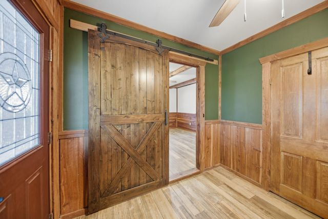 333 Walnut Street, New Ulm, TX 78950