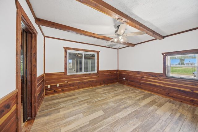 333 Walnut Street, New Ulm, TX 78950