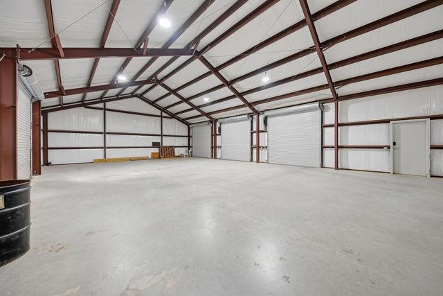 333 Walnut Street, New Ulm, TX 78950