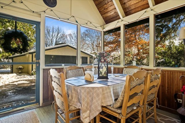 177 Washington Road, Lake Forest, IL 60045