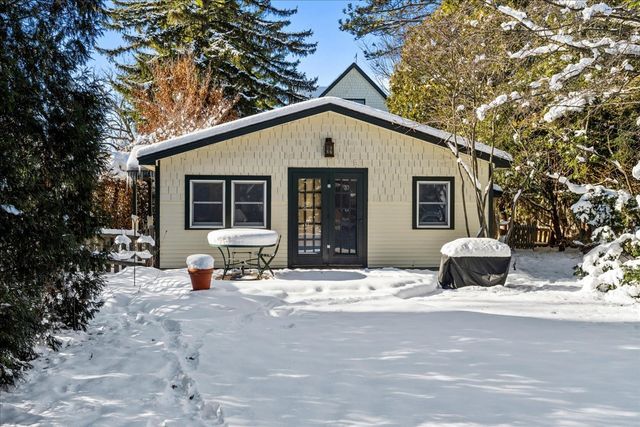 177 Washington Road, Lake Forest, IL 60045