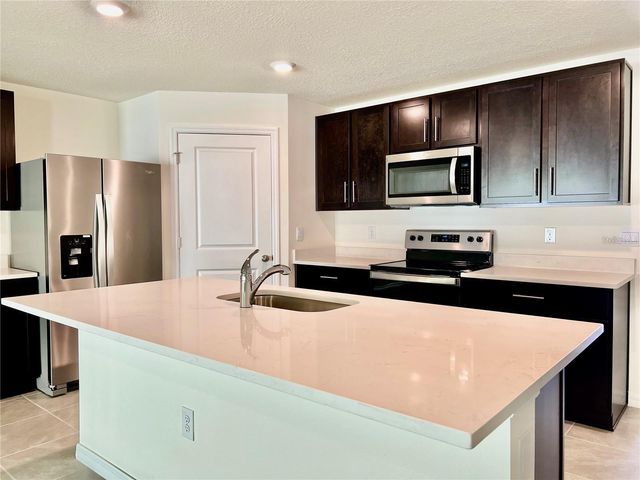 169 SE 66TH COURT, Ocala, FL 34472