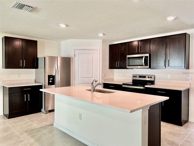 169 SE 66TH COURT, Ocala, FL 34472