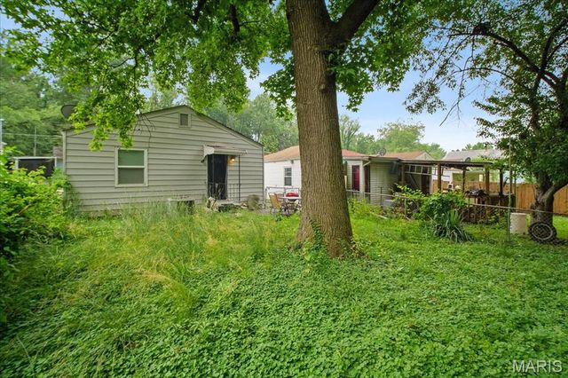 135 Anabel Avenue, St Louis, MO 63135