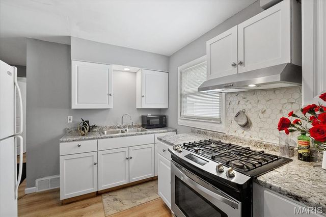 135 Anabel Avenue, St Louis, MO 63135