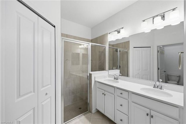 2584 Vine AVE, Naples, FL 34120