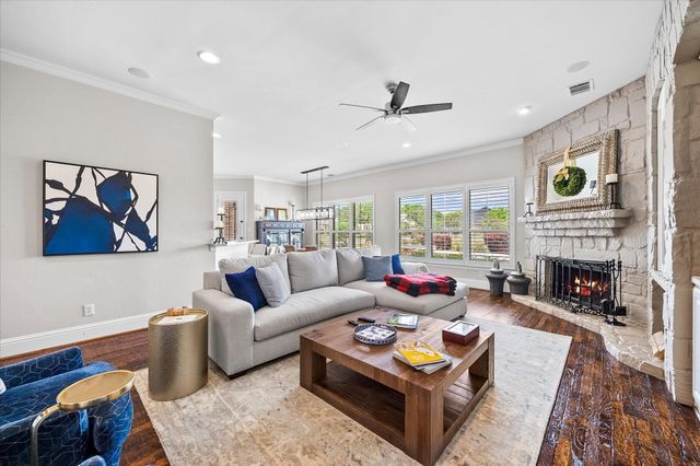 1 Kensington Drive, Heath, TX 75032