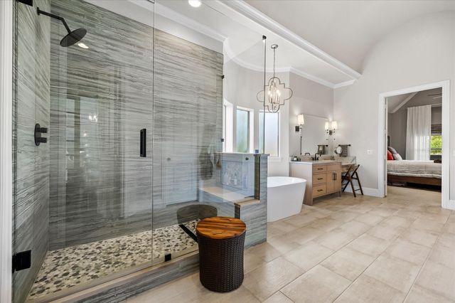 1 Kensington Drive, Heath, TX 75032