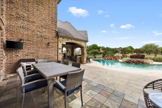 1 Kensington Drive, Heath, TX 75032